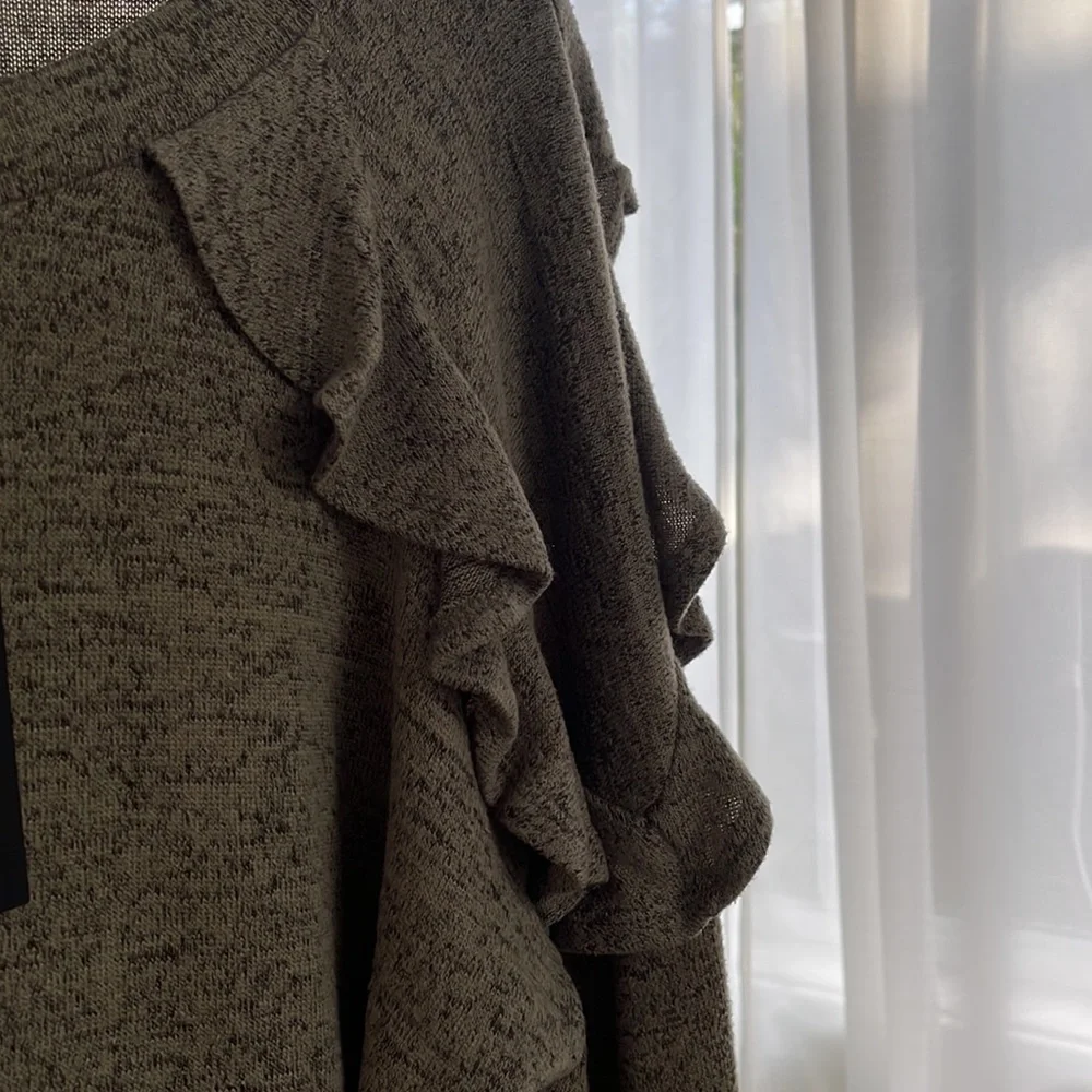 Olive Jumper - BNWT - RAIN - Size L - Picture 4 of 4